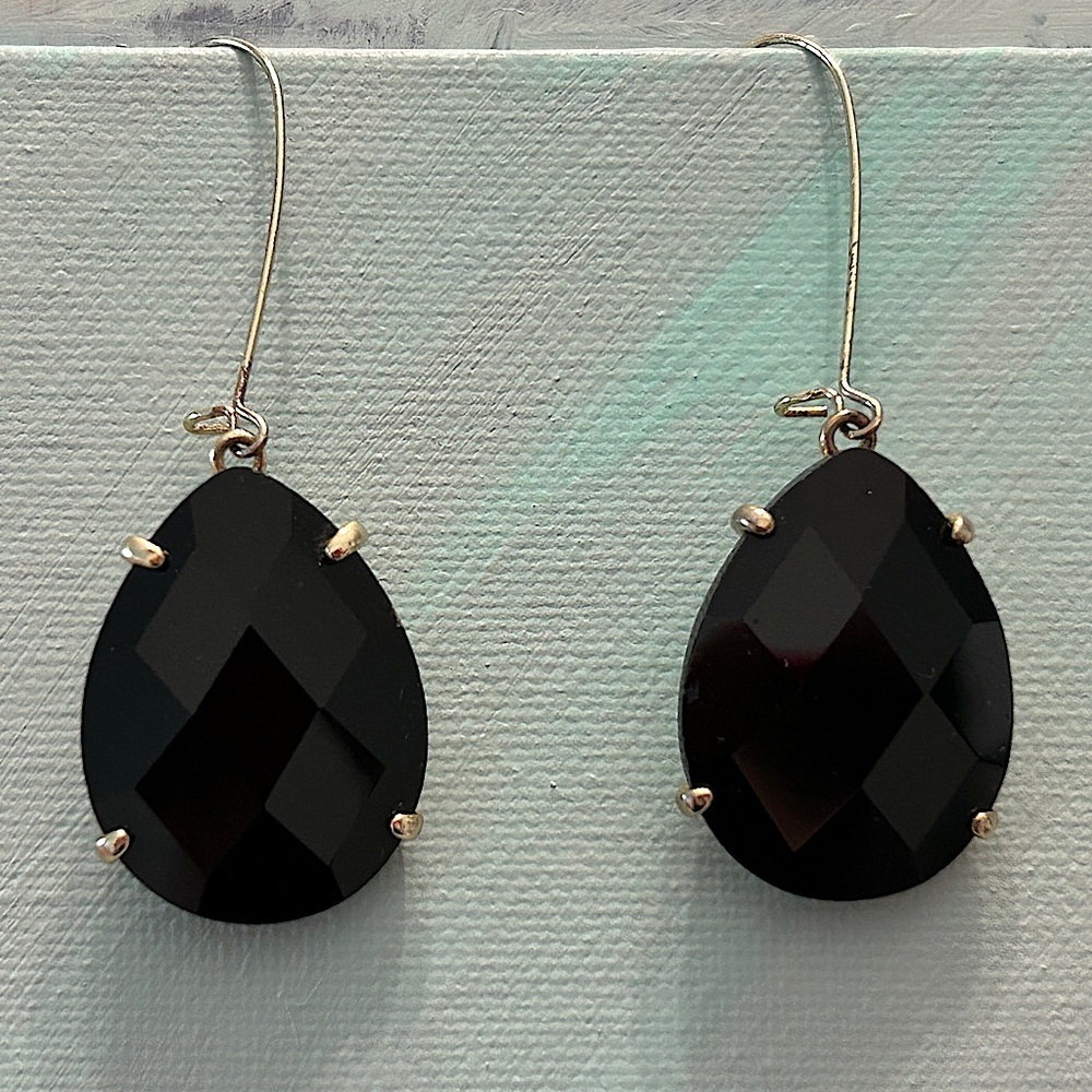 Kendra Scott Black Drop Allison Earrings. Vintage Style.